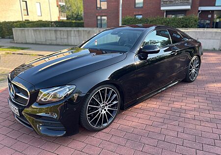 Mercedes-Benz E 220 d Autom. -AMG Line/ Night/ Wide