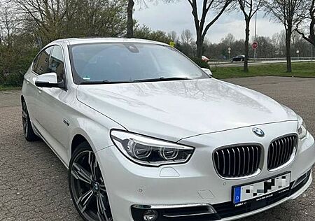 BMW 530d 530 Gran Turismo xDrive Gran Turismo Lu...