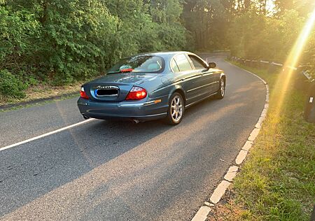 Jaguar S-Type V8 YOUNGTIMER