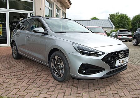 Hyundai i30 FL 1.5 CVVT Style Navi SH LH ALU Keyless