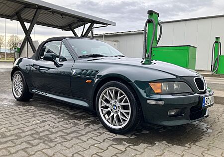 BMW Z3 Roadster 2.0 / 2 Jahre TÜV / Oxfordgrün