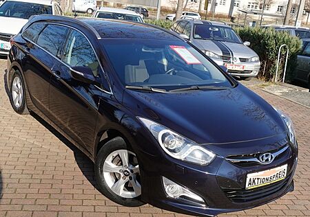 Hyundai i40 cw Xenon Navi Keyless Kamera Scheckheft SHZ