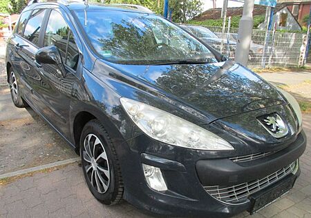 Peugeot 308 SW Sport Plus Panorama-Dach