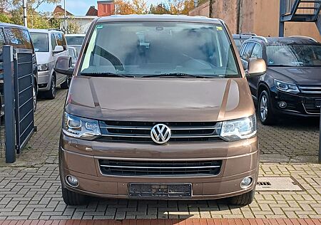 VW T5 Multivan Volkswagen T5 Mulitvan 2.0 / Match