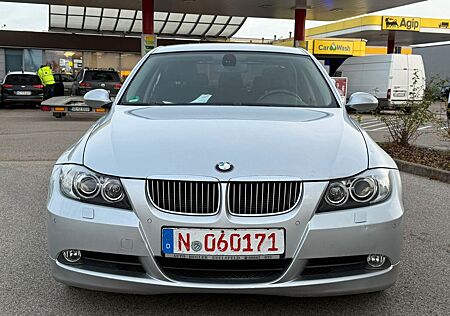 BMW 325i 325 Baureihe 3 Lim.