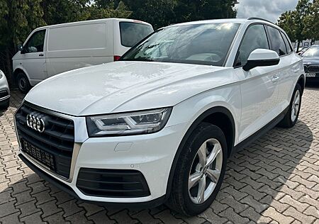Audi Q5 40 TDI quattro 19" DSP MMI LED Leder AHK Key