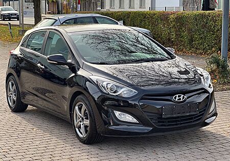 Hyundai i30 1.4 Style 53.000km Euro5 TUV NEU