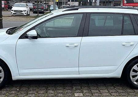 Skoda Octavia 2.0 TDI SCR 110kW DSG Erste Hand