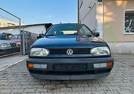 VW Golf Volkswagen New Orleans Automatik Oldtimer Zulassung