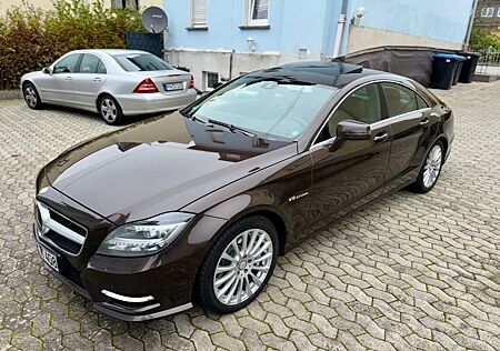 Mercedes-Benz CLS 500 - Designo Exclusiv Paket ( AMG Paket )