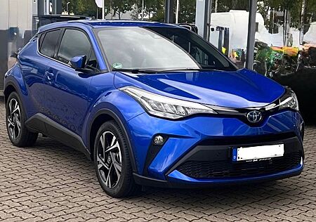Toyota C-HR gebraucht kaufen Toyota C-HR 2.0-l-VVTi Hybrid Team Deutschland Team...