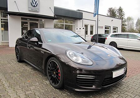 Porsche Panamera GTS BOSE+R-KAM+PCM+EGSD+PDLS+SPORT CH