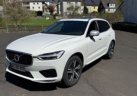 Volvo XC 60 XC60 T5 AWD R Design Standheizung Apple