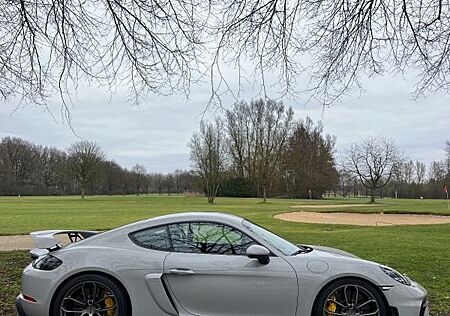 Porsche Cayman GT4 GT4