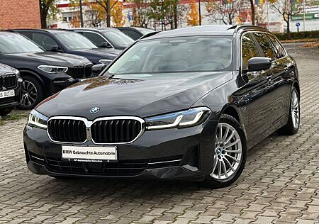 BMW 530e xDrive Aut. Leder Panor. Laser AHK HUD 360°