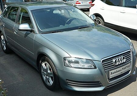 Audi A3 1.8 TFSI Attraction 1.8 16V TFSI Metallic