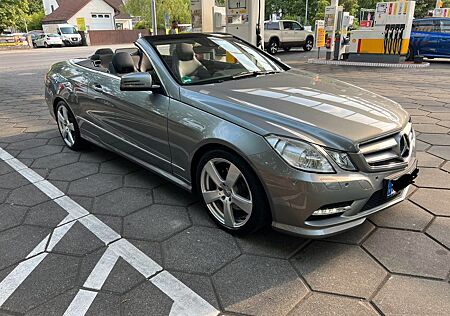 Mercedes-Benz E 250 Cabrio E 250 CDI BlueEfficiency AMG LINE