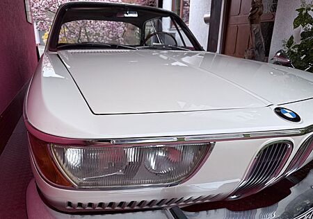 BMW 2002 2000 CA