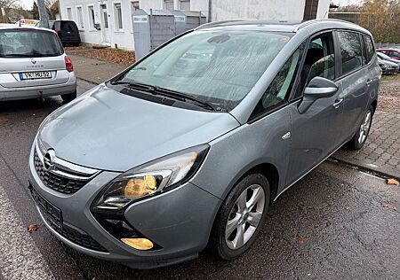 Opel Zafira C Tourer Style*TÜV*INSPEKTION*8-FACH-BERE