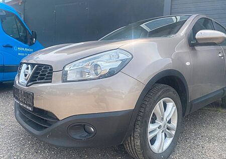 Nissan Qashqai+2 Qashqai 1.6***