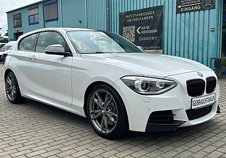 BMW M135i /NAVI+ALCANTARA+SCHIEBEDACH+Bi-XENON+SCHECK