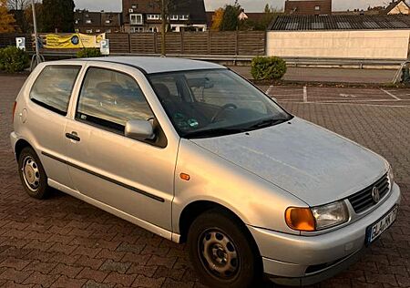 VW Polo Volkswagen Scheckheft gepflegter 6n1