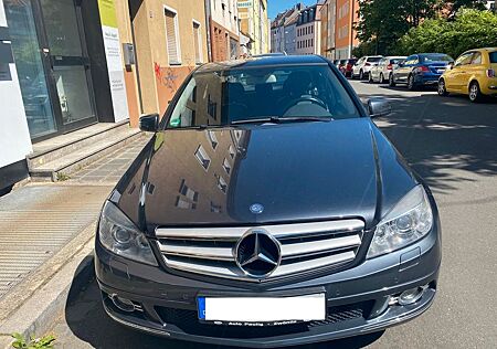 Mercedes-Benz C 180 CGI BlueEFFICIENCY ELEGANCE Autom. ELE...