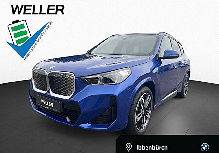BMW iX1 gebraucht kaufen BMW iX1 xDrive30 M Sport AHK,DAPro,H/K,HUD,360,AdLED