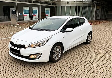 Kia Pro_ceed ProCeed 1.6 GDI - TÜV NEU!, PDC, KLIMA, AHK,