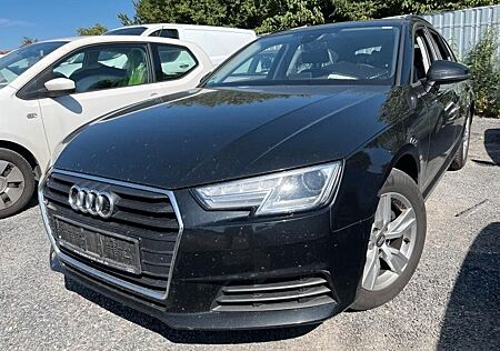 Audi A4 30 TDI S tronic Avant *1. Hand* Navi Xenon