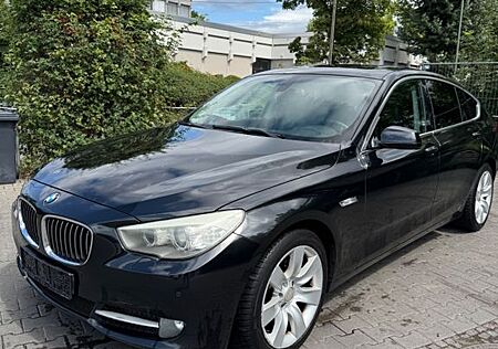 BMW 530d GT x Drive