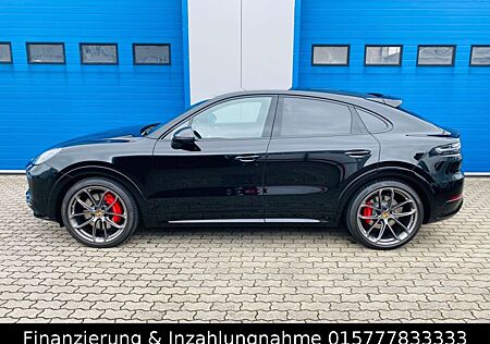 Porsche Cayenne Coupe GTS Leichtbaupaket Carbon Matrix