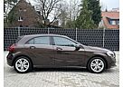 Mercedes-Benz A 220 A 220d 7G URBAN+PROGRESSIVE_PAKET+NAVI+MY2018