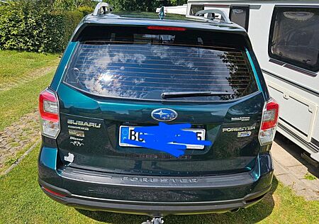 Subaru Forester 2.0D Edition Huntergreen Lineartron...