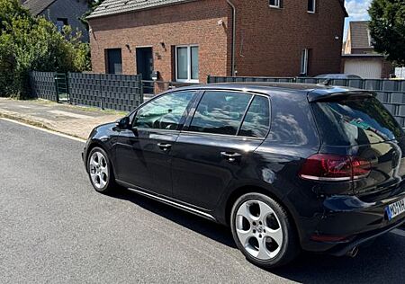 VW Golf Volkswagen 1.6 TDI Highline Highline