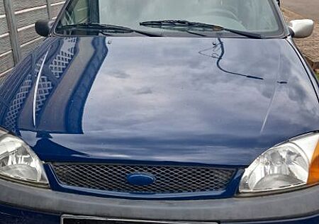 Ford Fiesta 1.3 44 kW Futura² Futura²