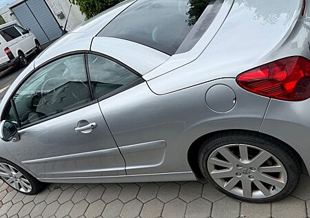 Peugeot 207 CC Premium HDi FAP 110 Premium