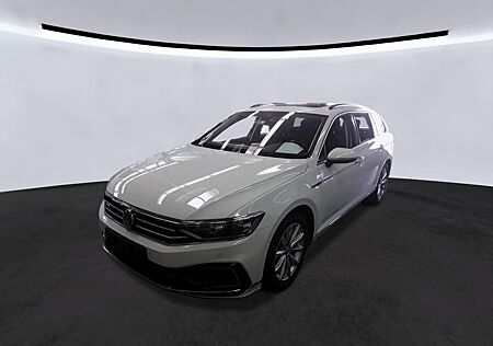 VW Passat Variant Volkswagen PASSATE VARIANT GTE 17Z./IQ-LIGHT/ACC/PANO/360°