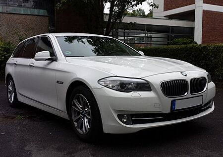 BMW 520d Touring Automatik Sport DVD Leder