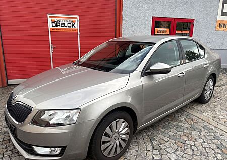 Skoda Octavia Lim. 1.2 TSI JOY*PDC*SHZ*BEH. SCHEIBE*
