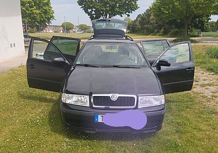 Skoda Octavia 1.6 Tour Combi Tour