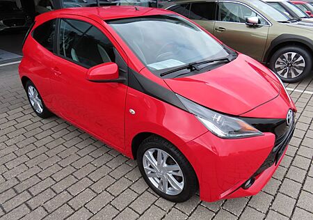 Toyota Aygo (X) -play touch