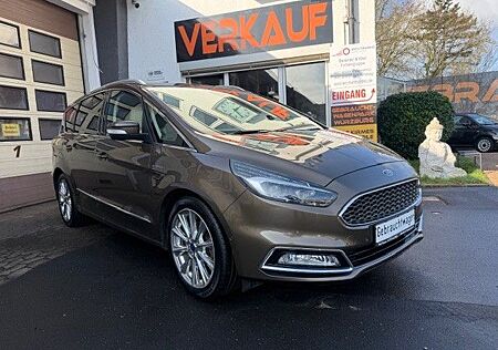 Ford S-Max 2,0 TDCi Vignale Komfort Massage Kamera