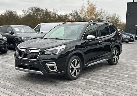 Subaru Forester Platinum *PANO*AHK*LEDER*