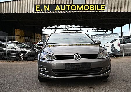 VW Golf Volkswagen VII Lim. Lounge BMT