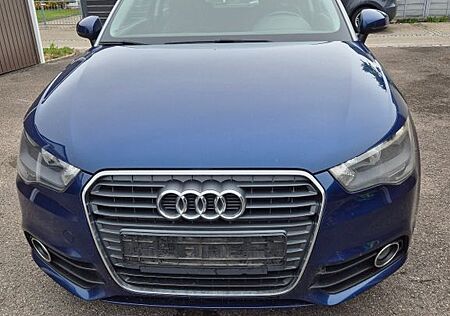 Audi A1 1.2 TFSI Attraction Attraction