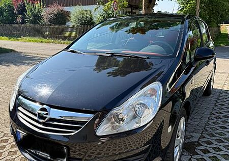 Opel Corsa 1.4 / 90 PS Benziner 4/5 Türer
