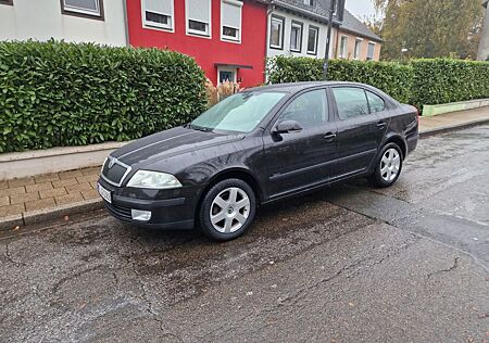 Skoda Octavia 1.6 Ambiente Ambiente