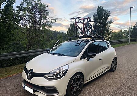 Renault Clio RS Trophy TCe 220 EDC RS Trophy