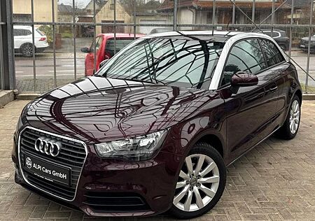 Audi A1 1.2 TFSI Attraction *1.HAND/EINPARKHILFE/SITZ